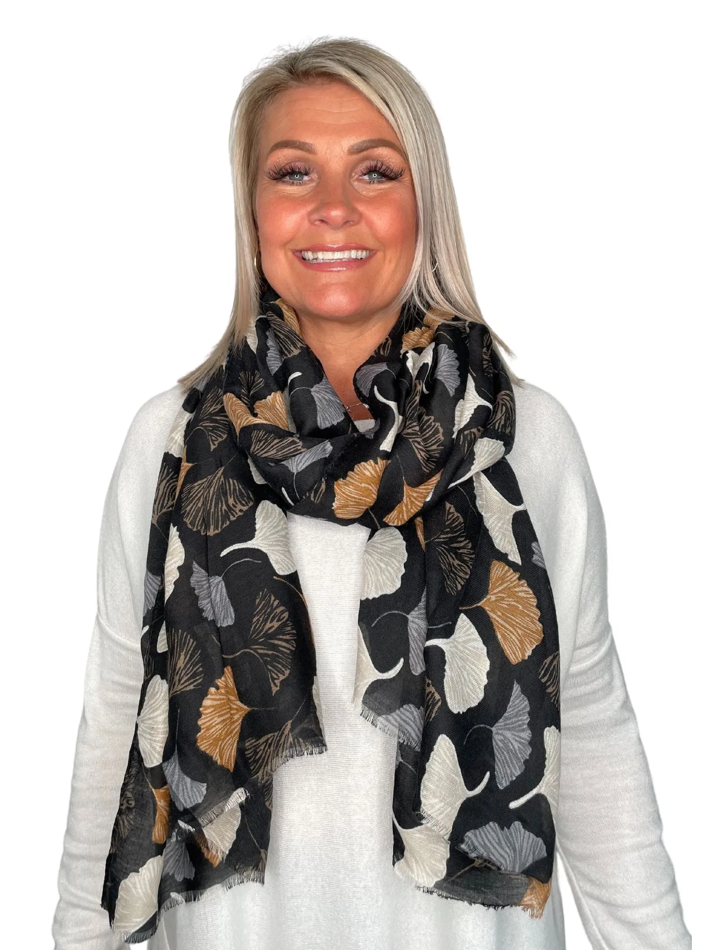 Aspen Fan Shape Leaf Scarf