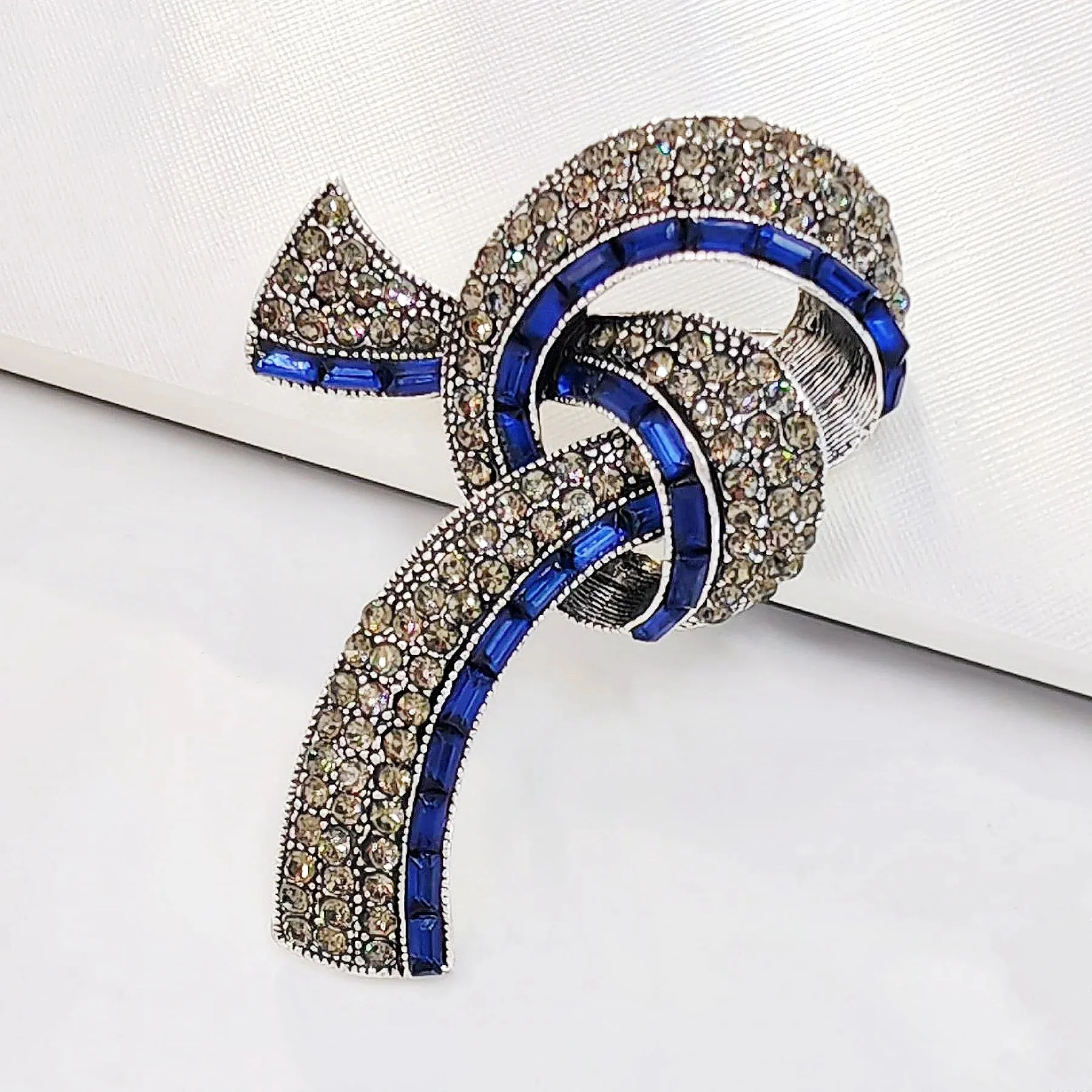 Elegant Vintage Blue Baguette and Champagne Crystal Ribbon Bow Brooch for Mom Her
