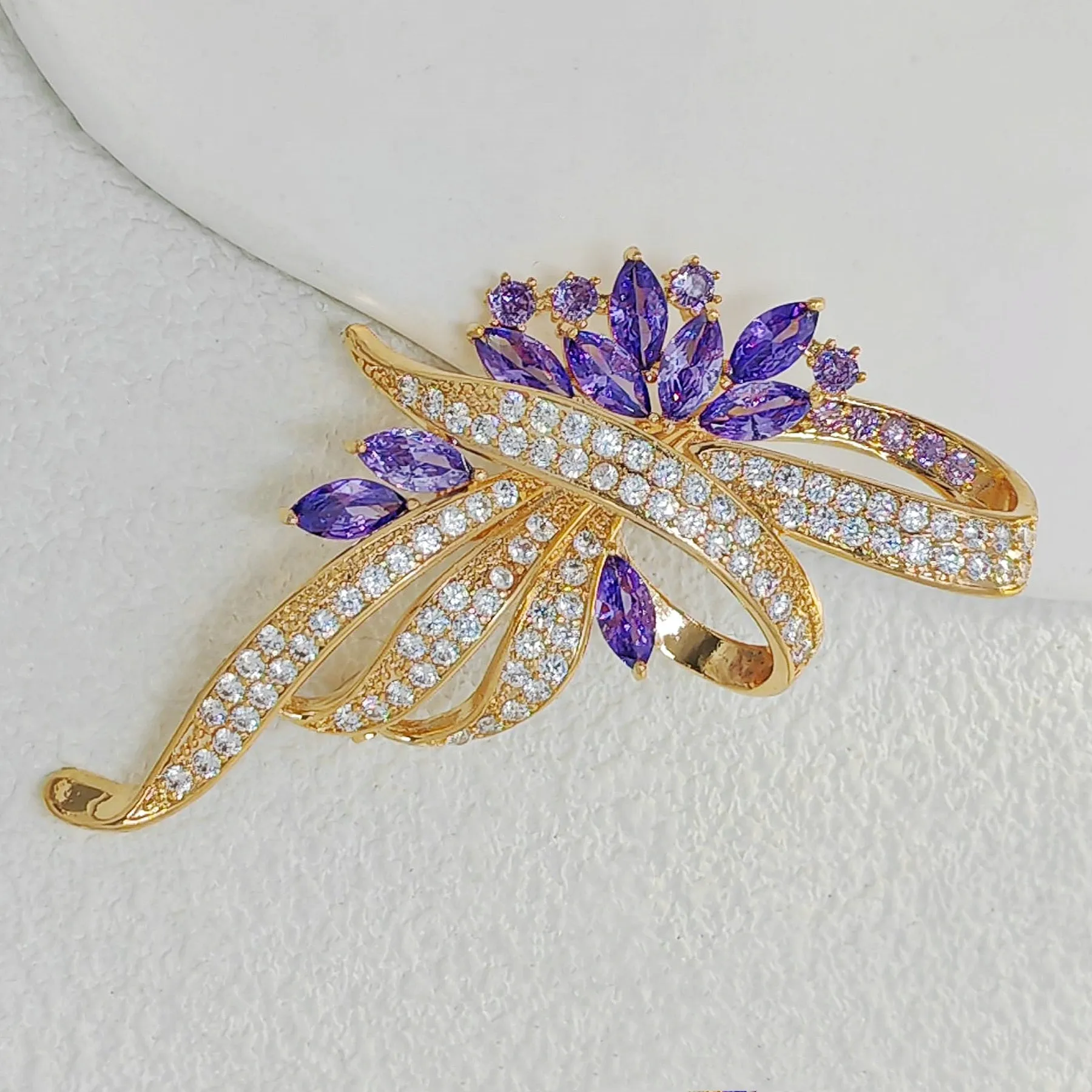 Fabulous Purple Floral and Ribbon Bow Brooch Pin for Women Elegant Jewelry