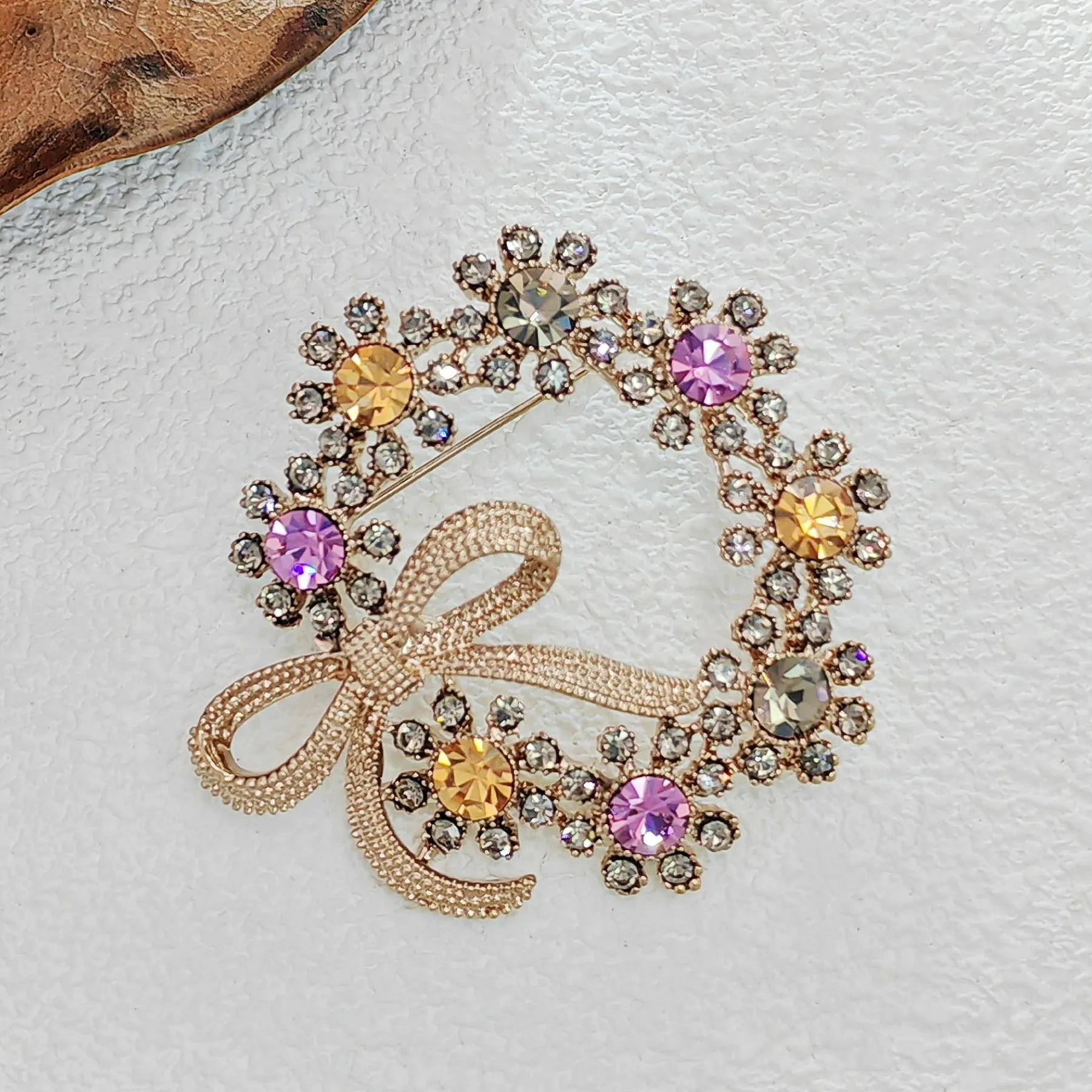 Stunning Colorful Crystal Ribbon Bow & Garland Brooch Bowtie Wreath Pins