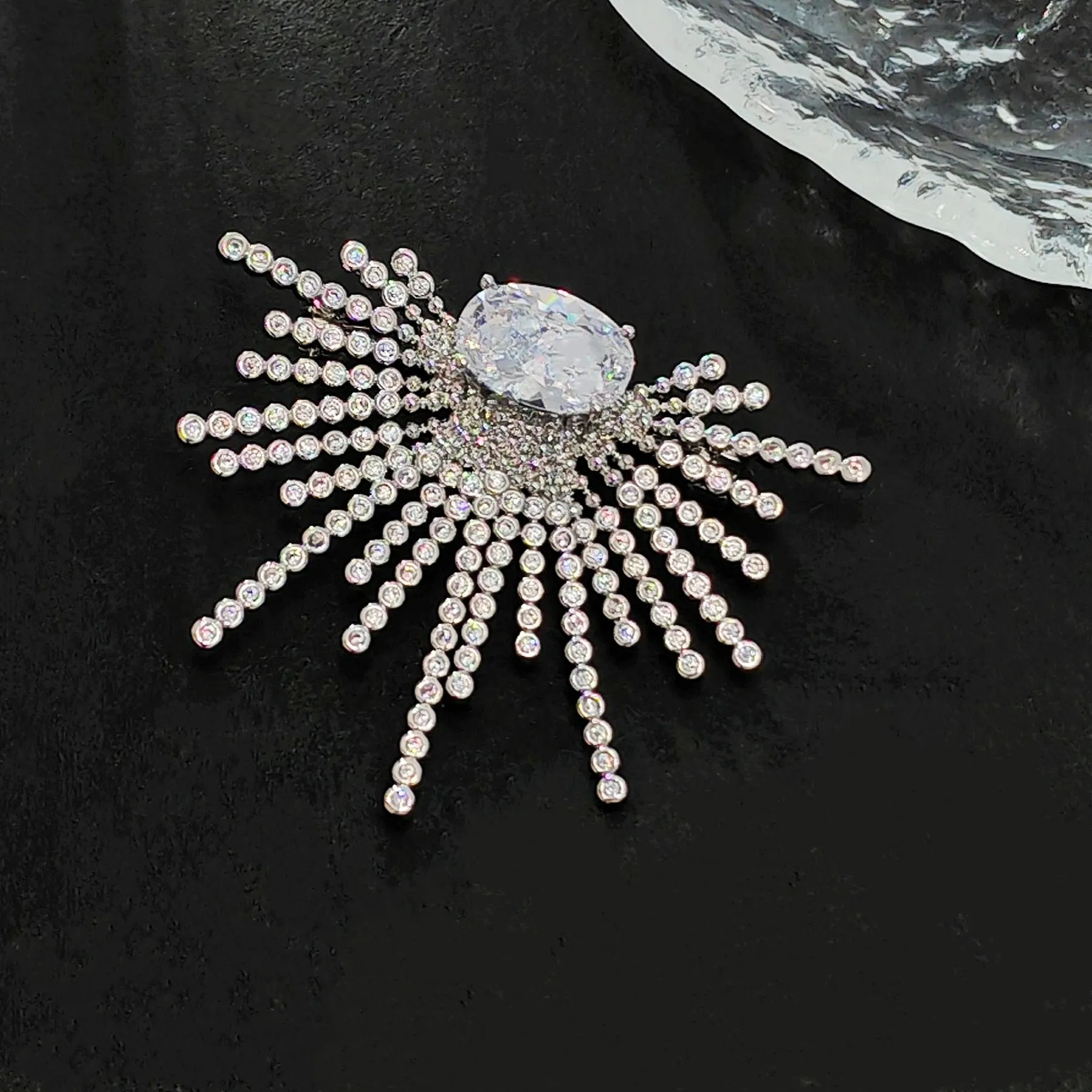 Stunning Splendid Silver Tone Cubic Zircon Sunburst Brooch Pin Daily Wear Jewelry