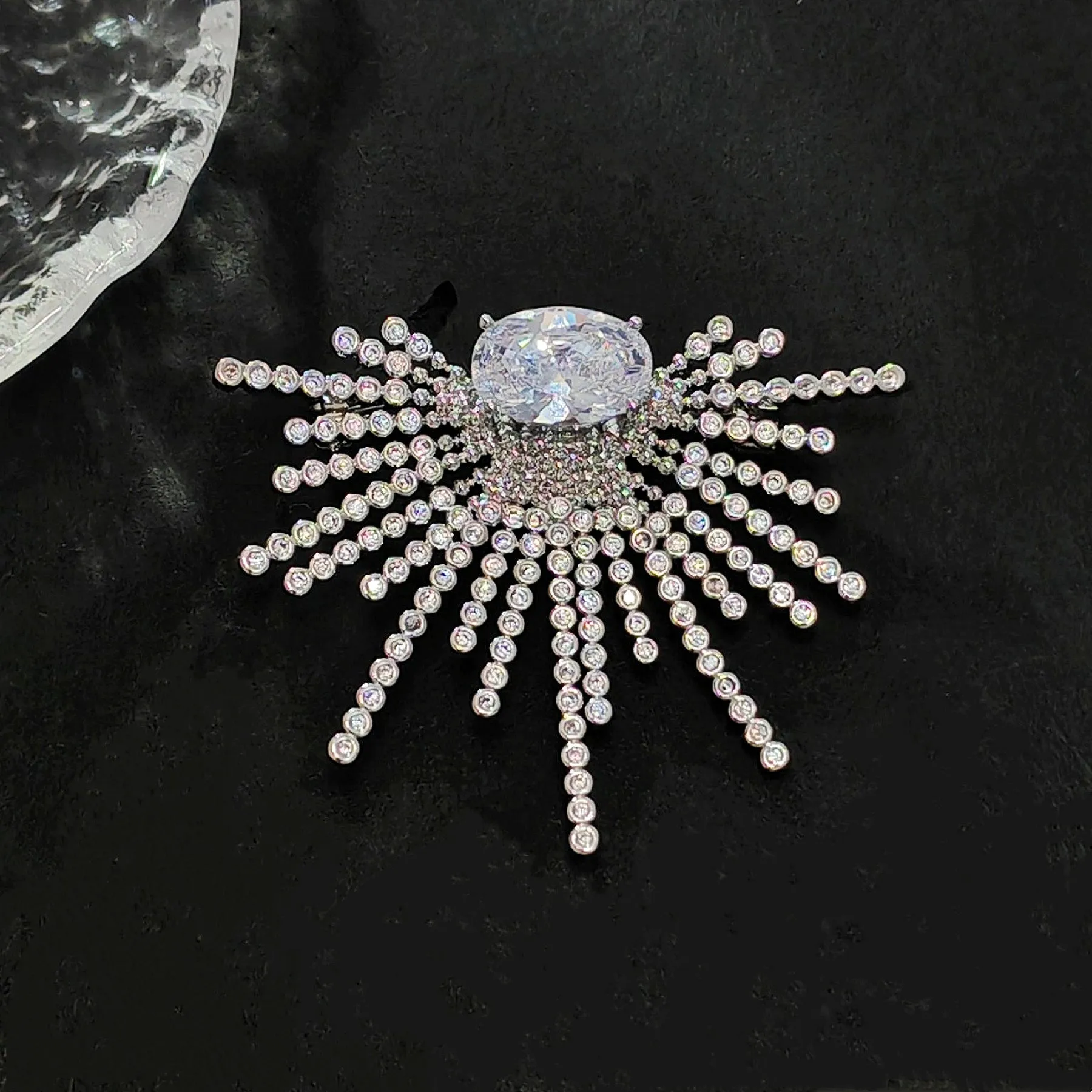 Stunning Splendid Silver Tone Cubic Zircon Sunburst Brooch Pin Daily Wear Jewelry
