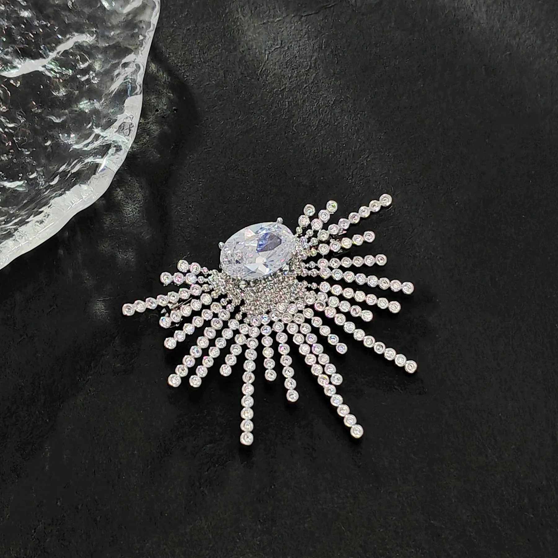 Stunning Splendid Silver Tone Cubic Zircon Sunburst Brooch Pin Daily Wear Jewelry