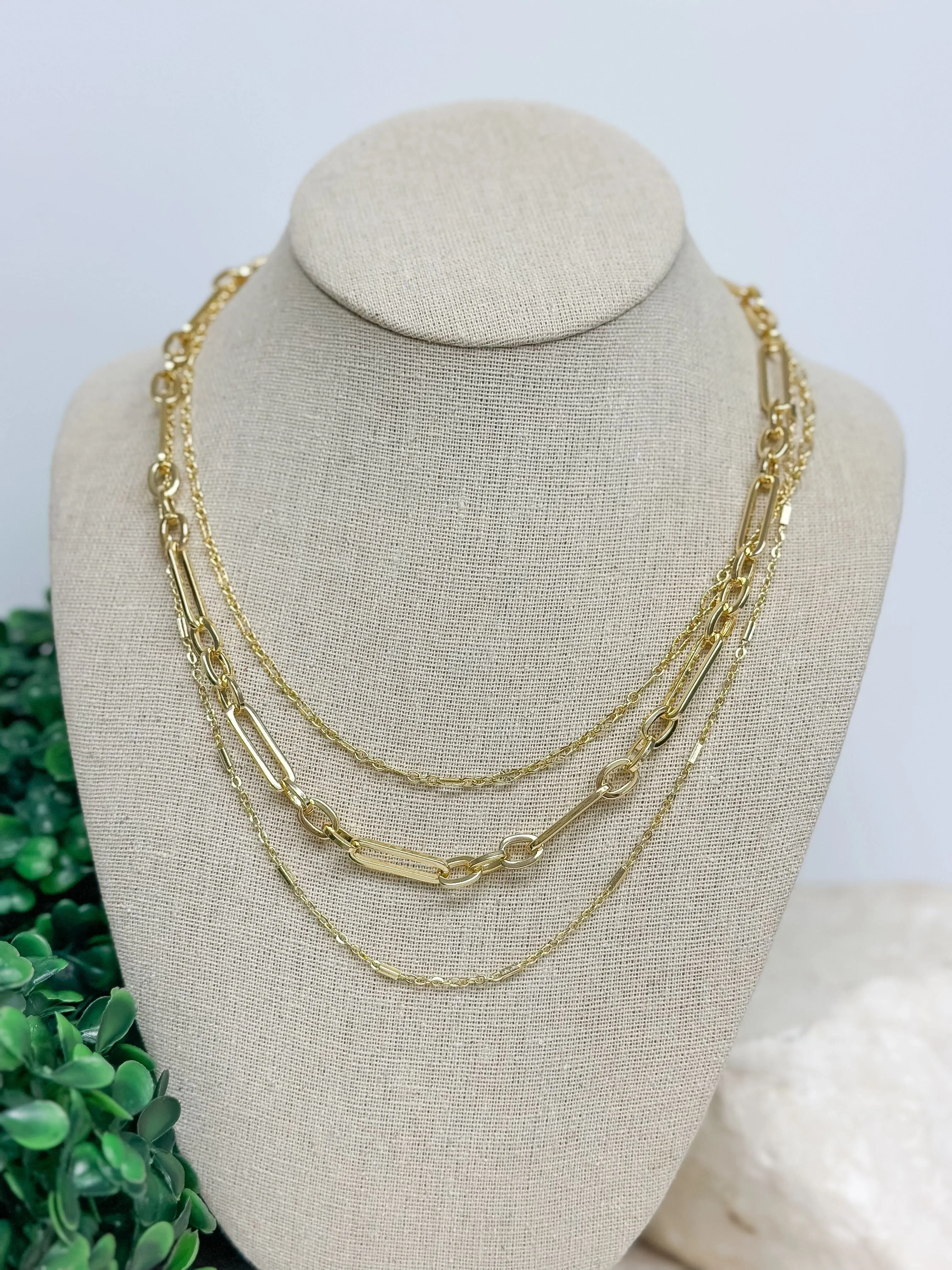 Uno, Dos, Tres Necklace - Gold by B.B. Lila